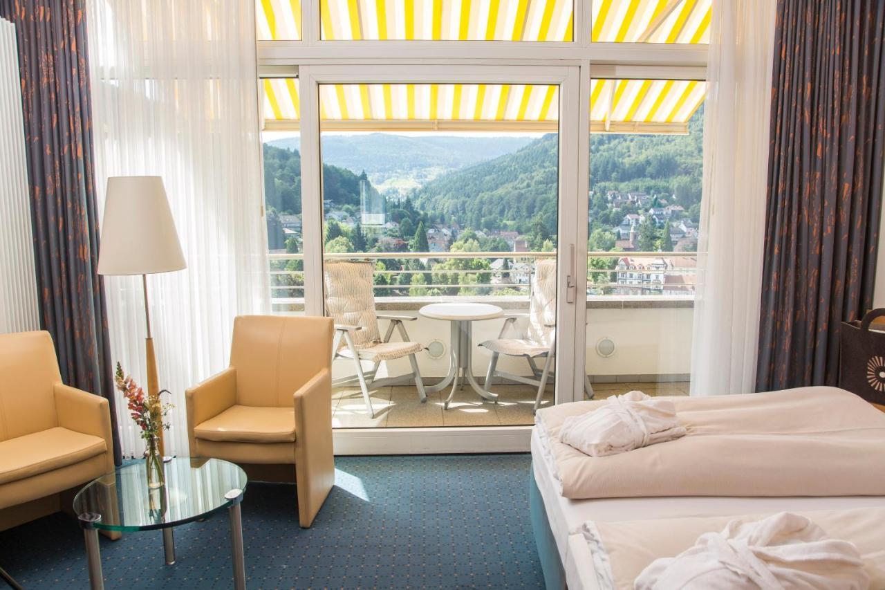 Schwarzwald Panorama Hotel Bad Herrenalb Ngoại thất bức ảnh