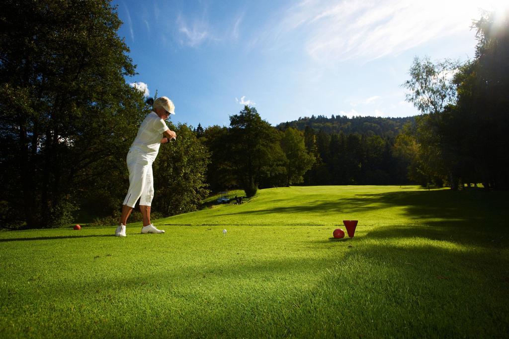Schwarzwald Panorama Hotel Bad Herrenalb Ngoại thất bức ảnh